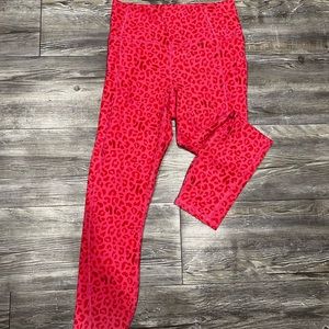 Fabletics pureluxe pink/red cheetah Capri size small